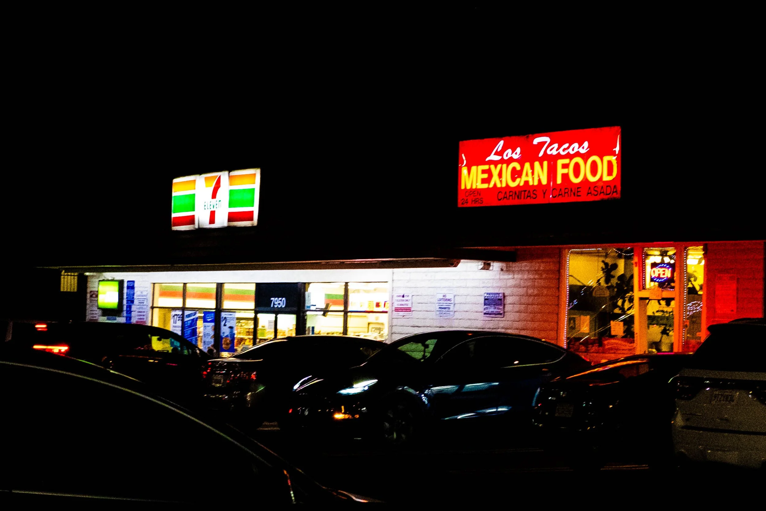 Walking Through the Streets of Hollywood | 12-9-2025