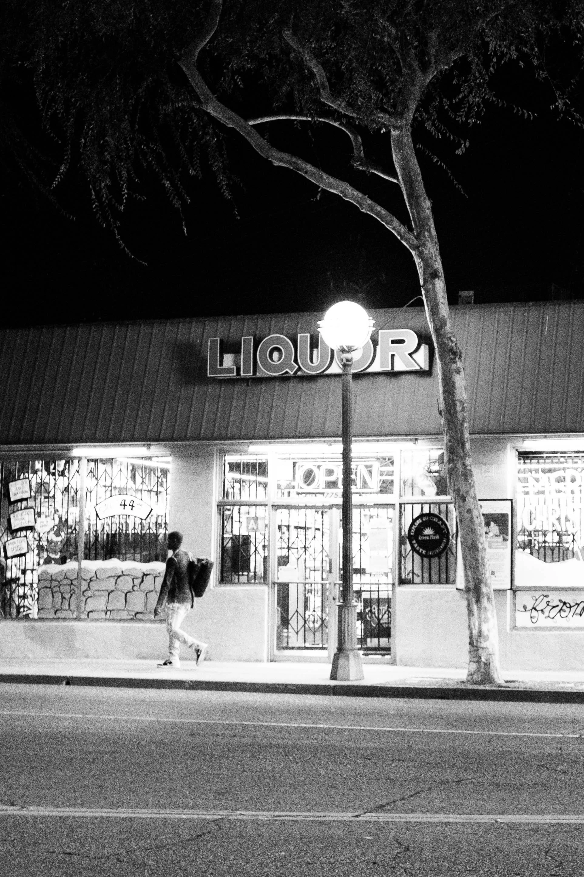 Walking Through the Streets of Hollywood | 12-9-2025