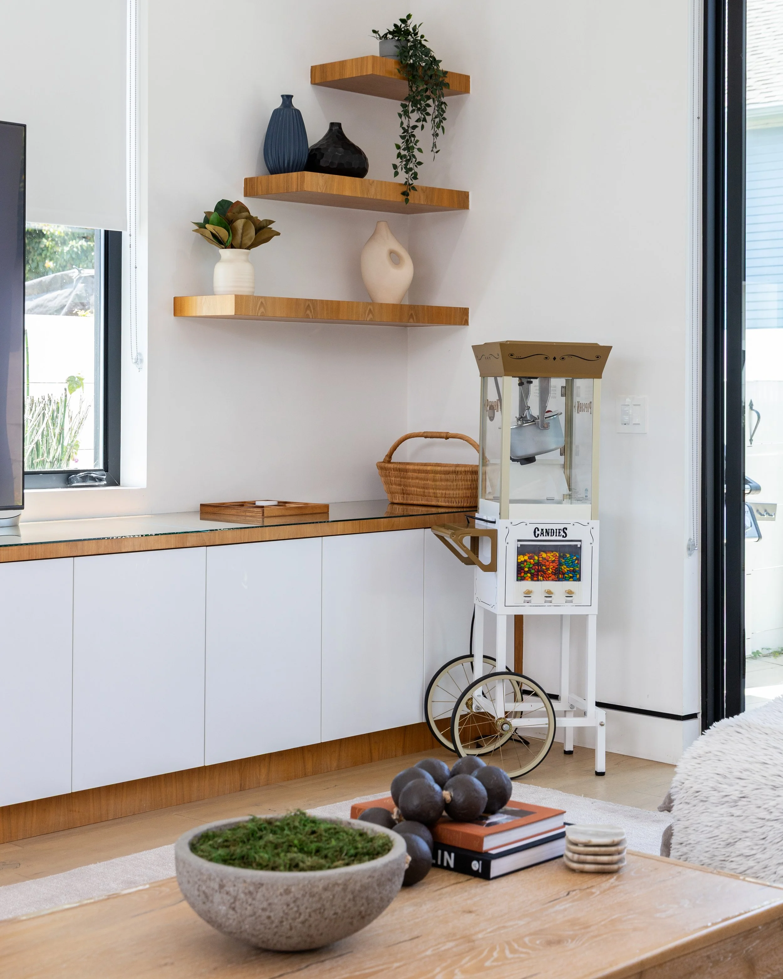 LivingRoom6.jpg