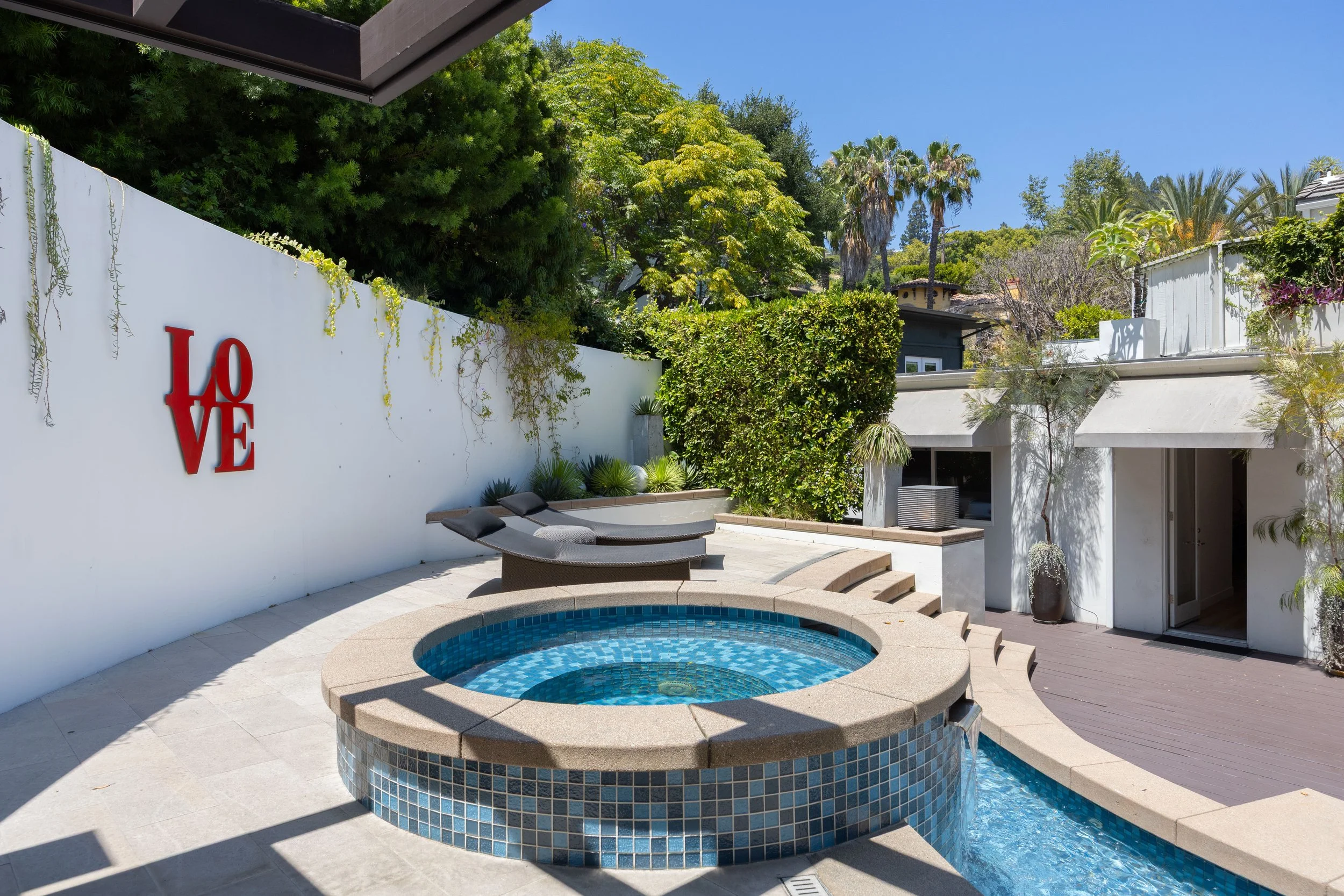 Backyard4.jpg