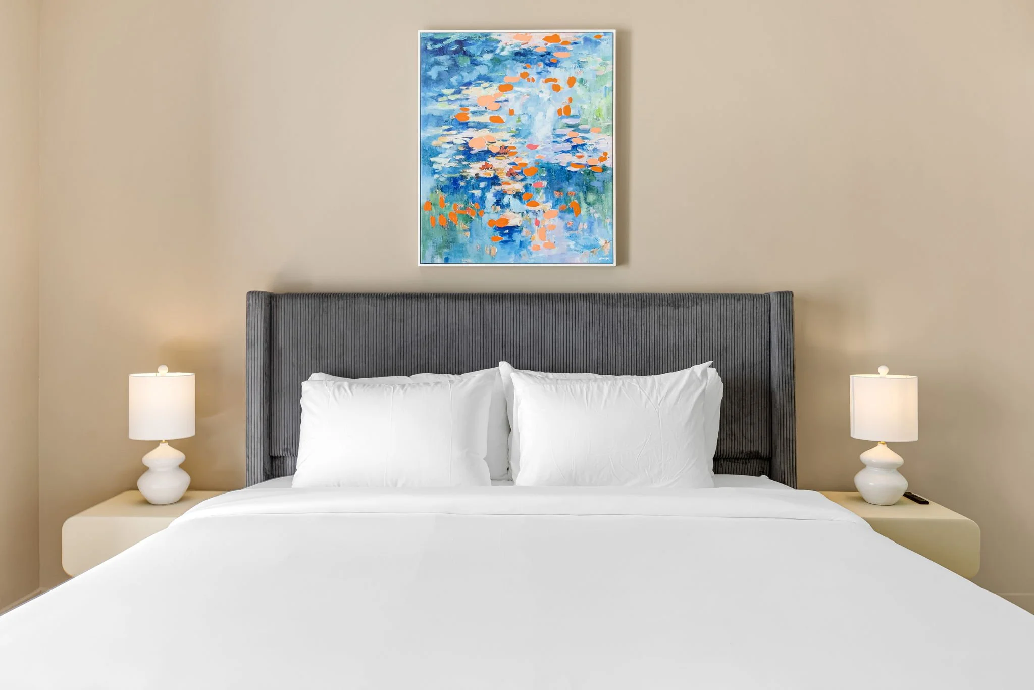 Downstairs Bed 3.jpg