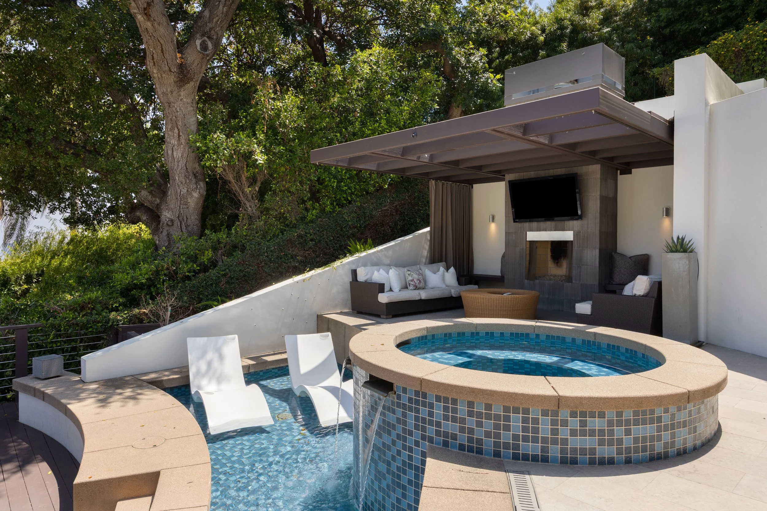 Backyard6.jpg
