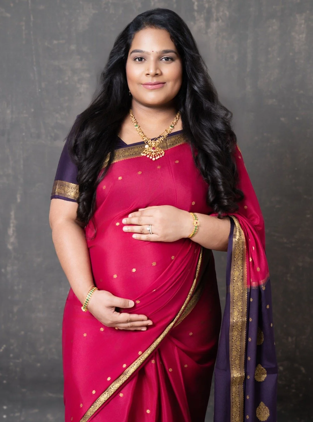 At Dreamshotz, maternity isn&rsquo;t captured. It&rsquo;s composed.
Every portrait is a study in grace &mdash; light draped in softness, emotion sculpted with elegance, beauty elevated into timeless form.
Link in Bio, to Schedule your free Consult No