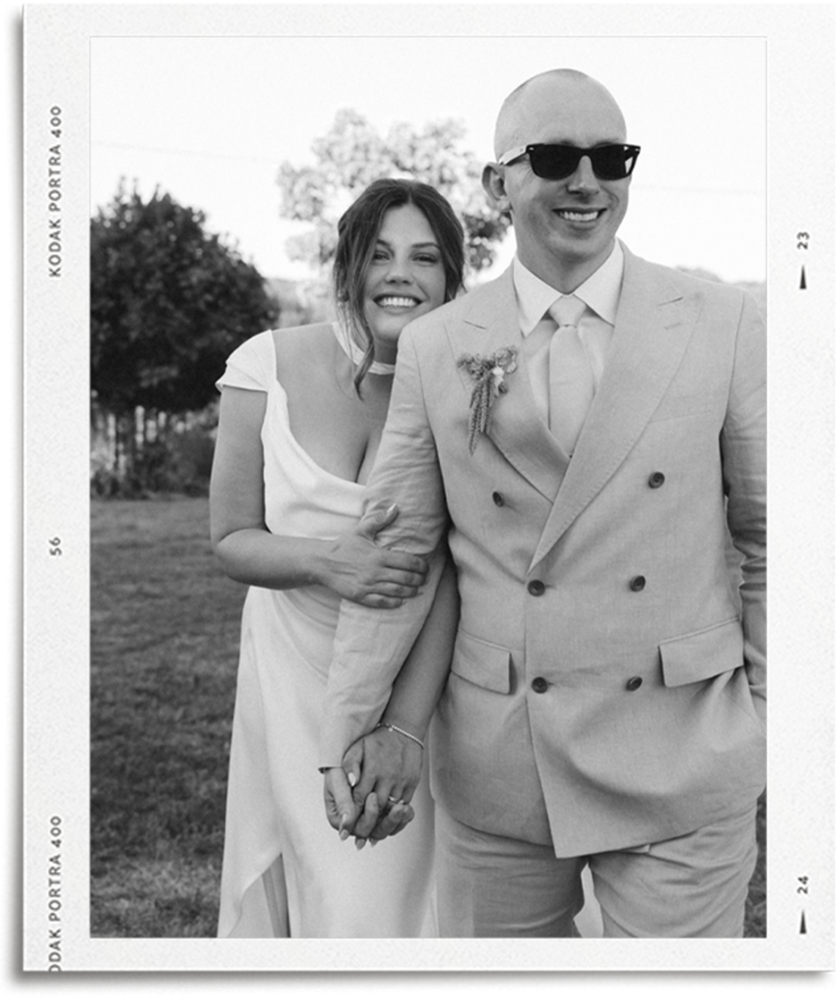 Flora-Moon-Farm-Married-Kodak.png