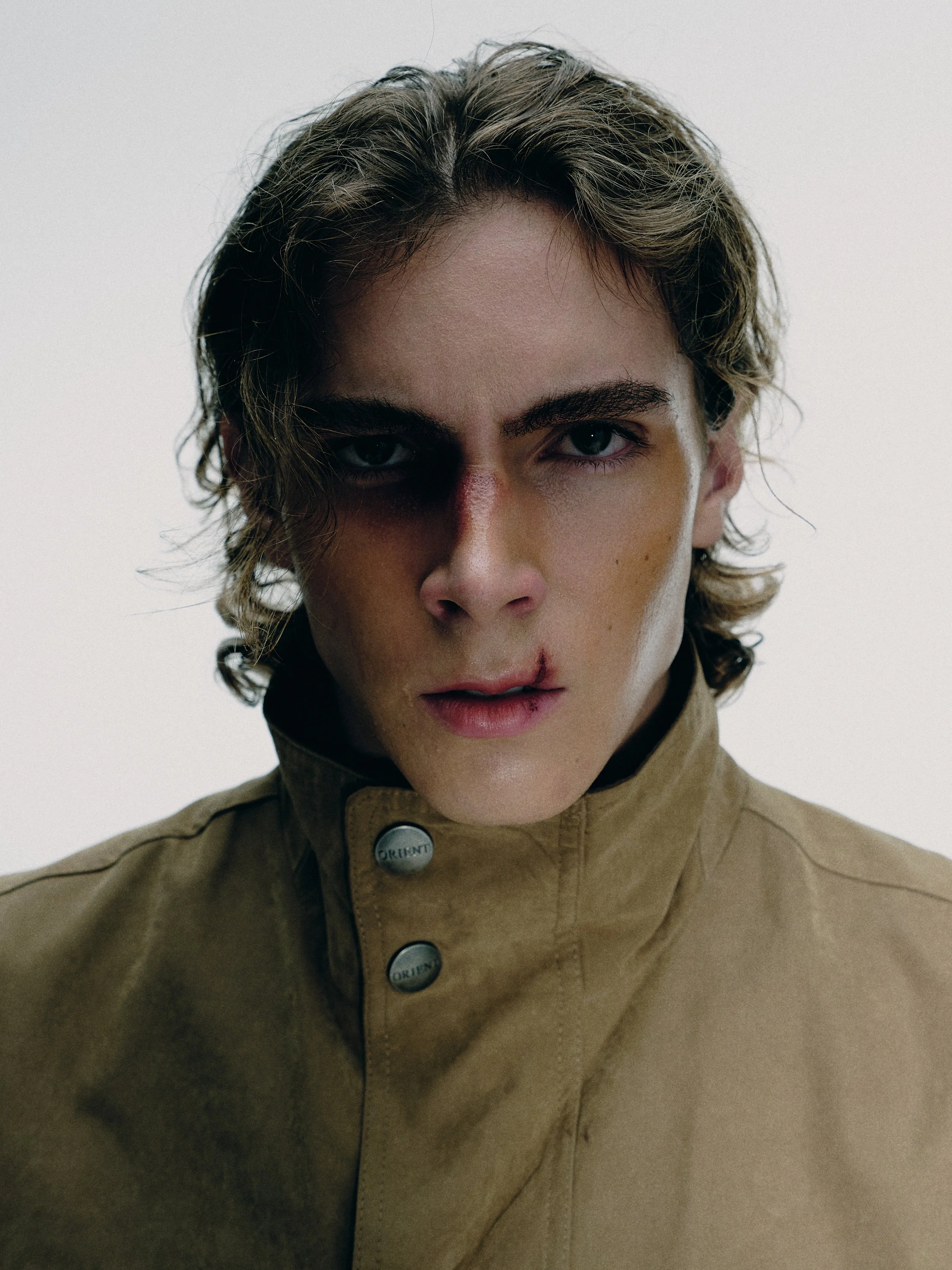 0061_Bloom_FLANELLE_Glen_Michael_Edwards.jpg