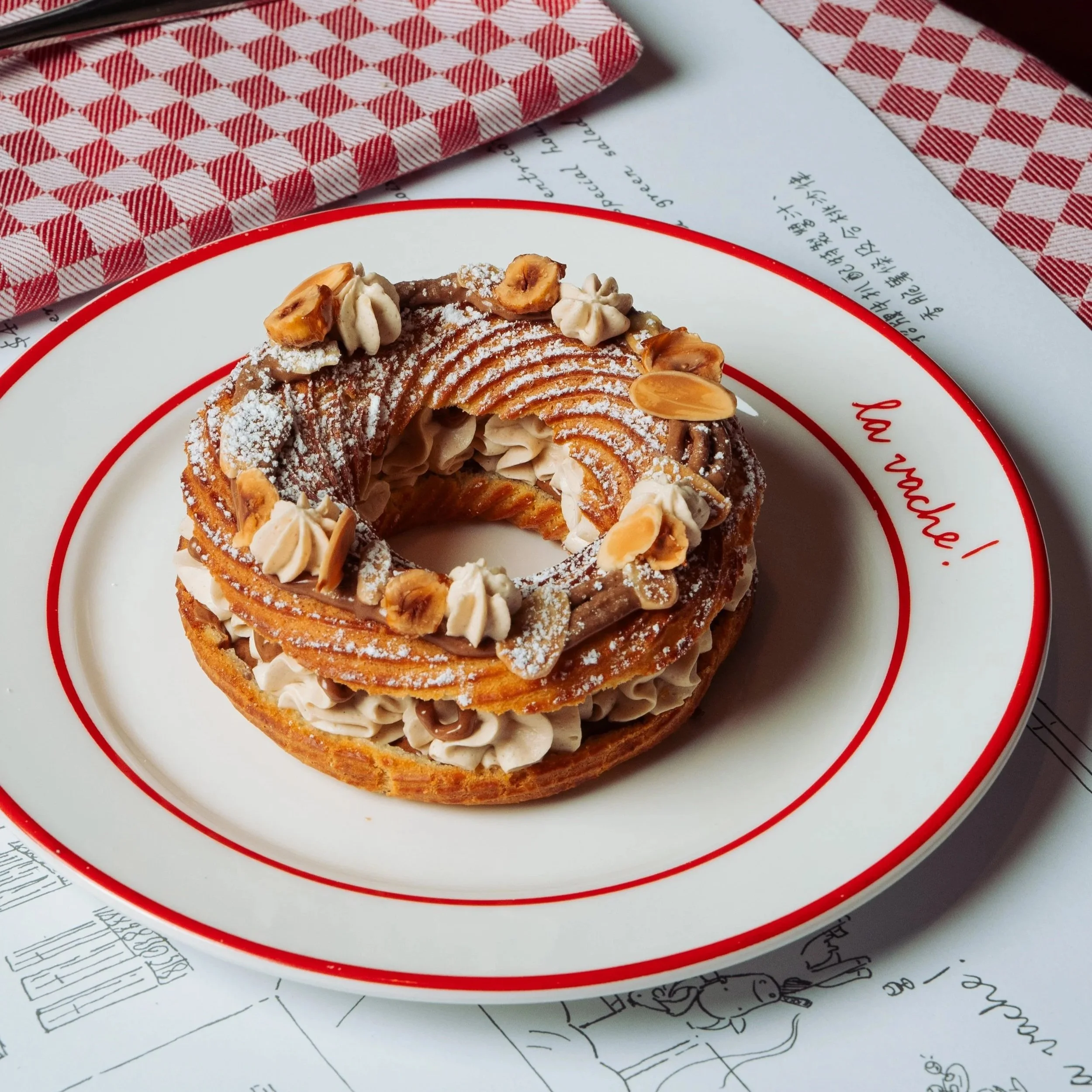 Hazelnut Dacquoise (NEW) 
at SoHo, Pacific Place, Tsim Sha Tsui