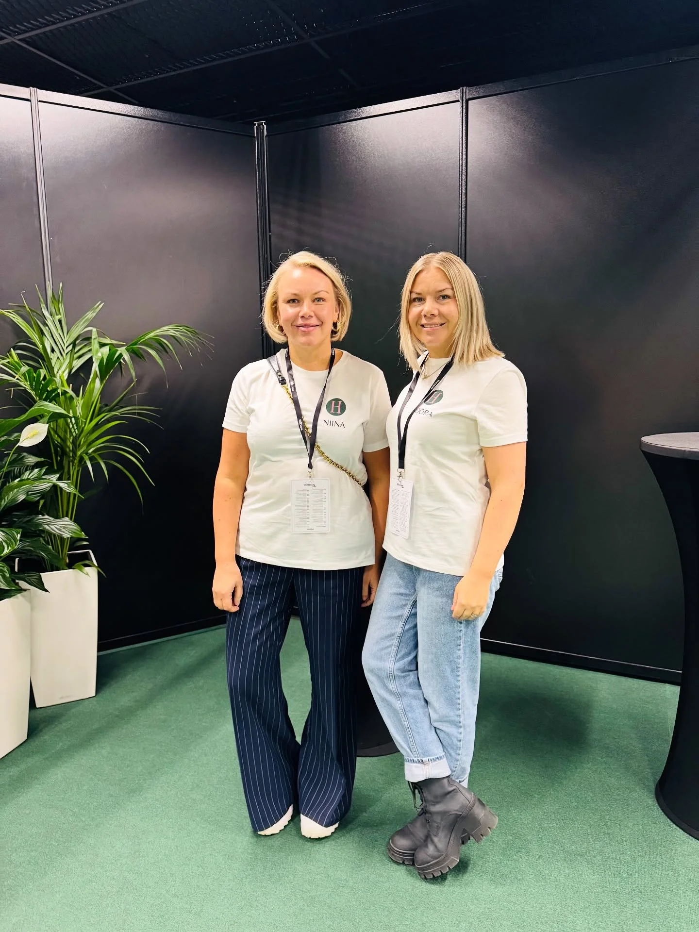 Voi moro mik&auml; viikonloppu! 💥

Uskotteko jos sanomme, ett&auml; toinen meist&auml; oli Yritt&auml;j&auml;p&auml;ivill&auml; ensimm&auml;ist&auml; kertaa ja toinen jo toista &mdash; mutta uskallamme v&auml;itt&auml;&auml;, ettei j&auml;&auml;nyt 