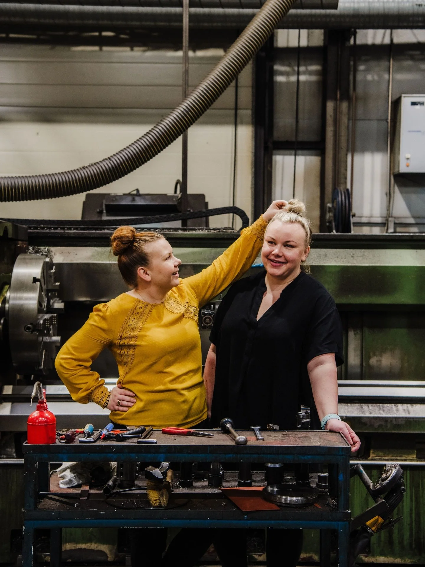 1+1 rehellisi&auml; somen realiteetteja.
Me ei jaeta &ldquo;parhaat julkaisuajankohdat&rdquo; -vinkkej&auml;, koska ne ei pelasta tyls&auml;&auml; sis&auml;lt&ouml;&auml;. Sen sijaan puhutaan siit&auml;, mit&auml; somen tekeminen oikeasti on.

1 r