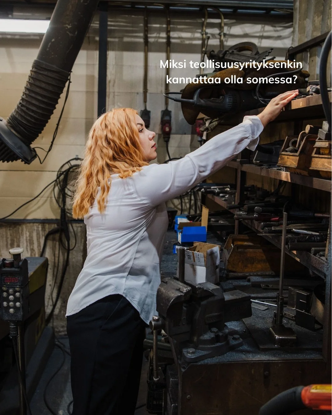 Me olimme melko varmasti ensimm&auml;inen konepaja, joka alkoi k&auml;ytt&auml;&auml; ammattikuvaajaa muuhunkin kuin tuotekuviin ja tehd&auml; somen kautta koko alaa n&auml;kyv&auml;ksi.

Kohtasimme sen j&auml;lkeen usein saman kysymyksen p&auml;&au