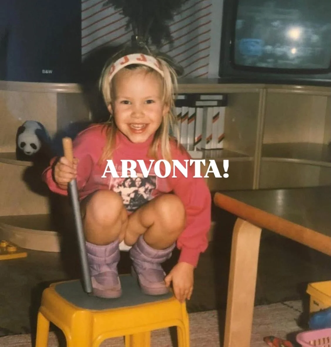 P&Auml;&Auml;TTYNYT

🏅 Talviolympialaiset on k&auml;ynniss&auml;!
Meill&auml; niit&auml; seurataan konttorilla ja kotona.
Tai no siis Noora seuraa. Niina &rdquo;seuraa&rdquo;  ja kyselee v&auml;lill&auml; ett&auml; kuka voitti 🤣

T&auml;n&auml;&