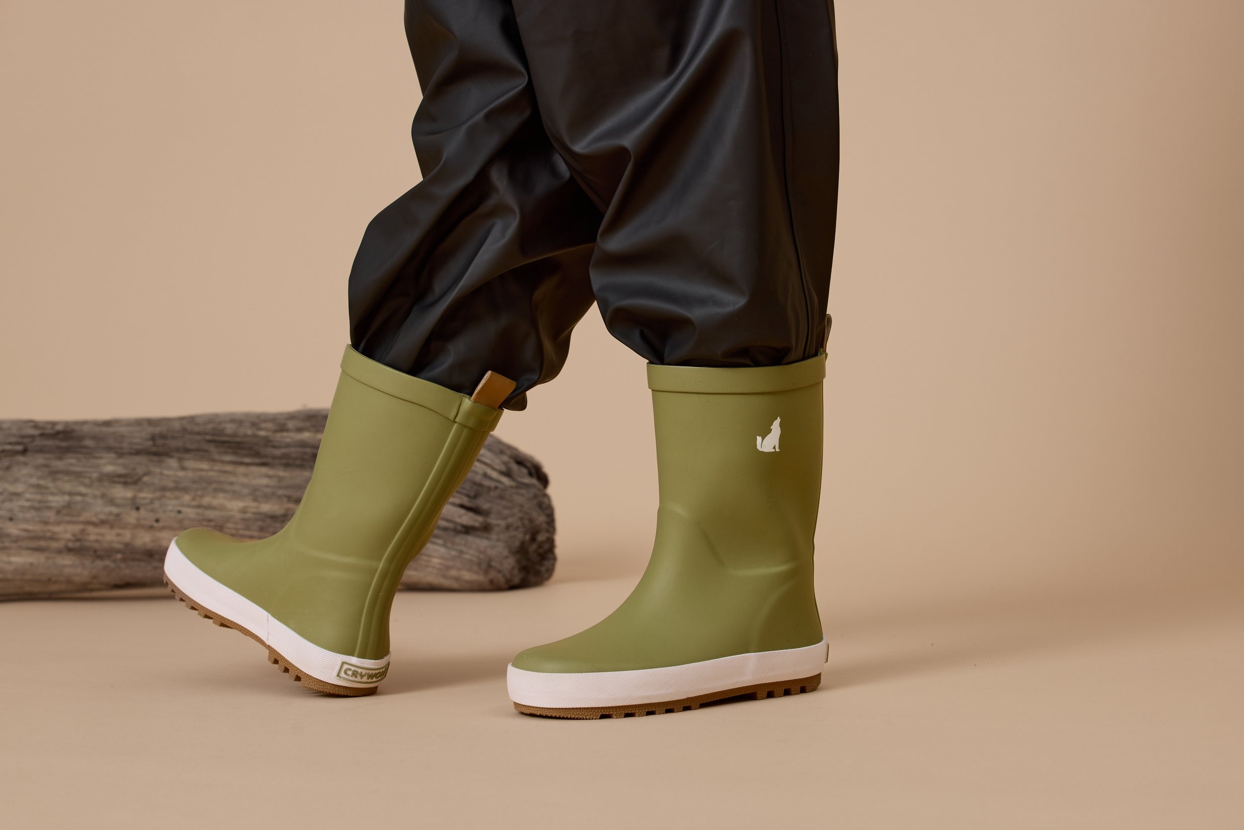 CRYWOLF-AW25-Studio-Campaign-HighRes-211.jpg