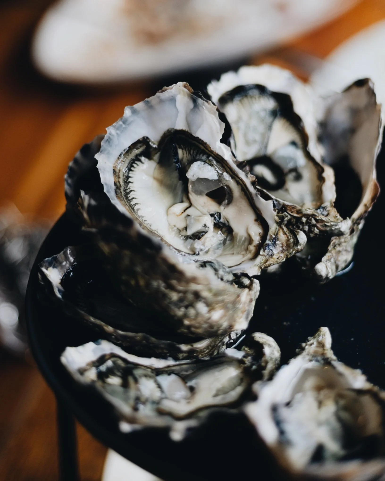 Brunch du Nouvel An 🦪

Et si la nouvelle ann&eacute;e commen&ccedil;ait sous le signe de la gourmandise ?
Le 1er janvier, rejoignez-nous au Donjon pour un brunch g&eacute;n&eacute;reux, &agrave; partager en famille ou entre amis🥂

Au programme :
⟡ 