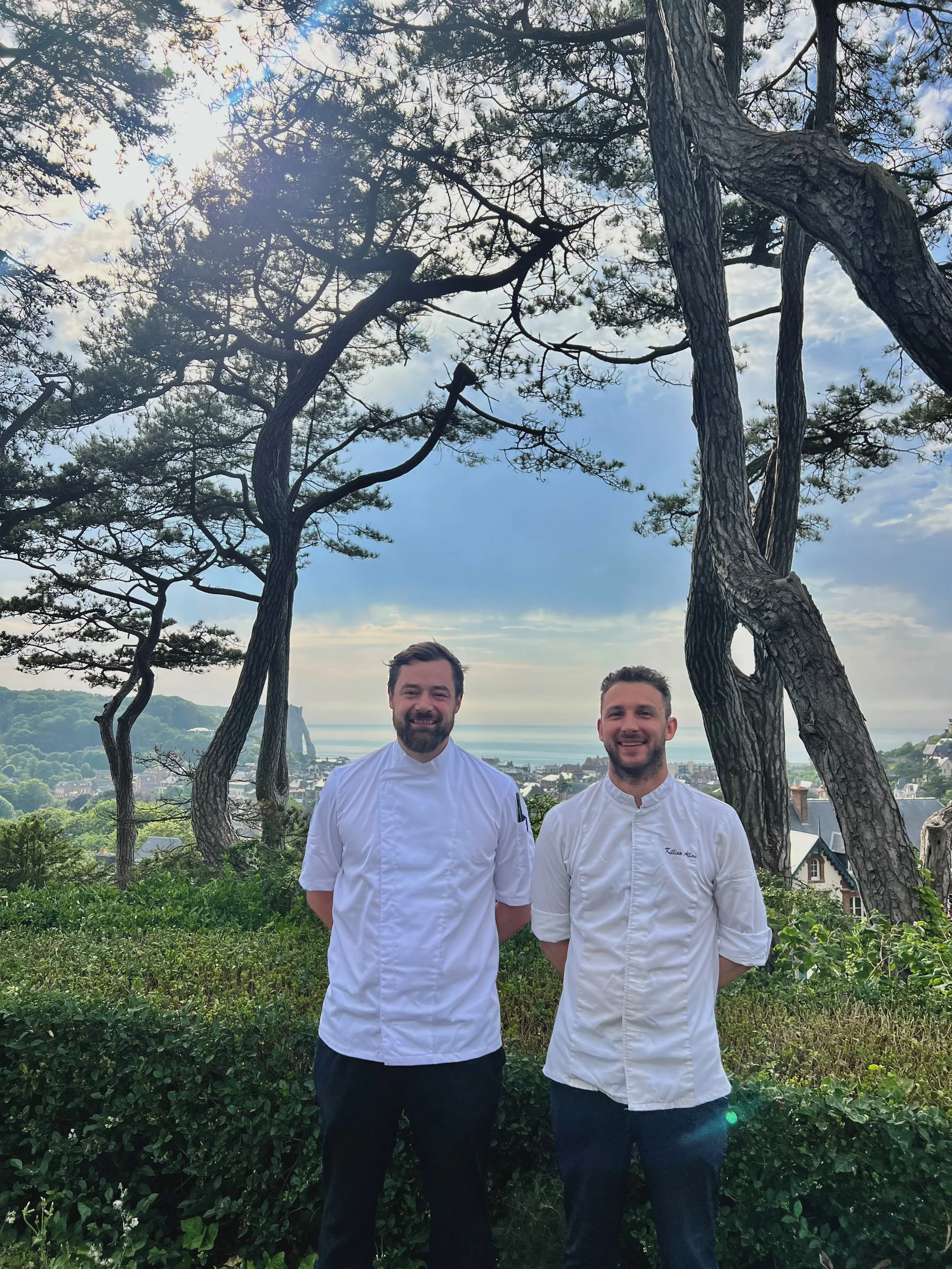 Le Chef Yannic Stockhausen rejoint le Chef Killian Allain au Donjon à Étretat