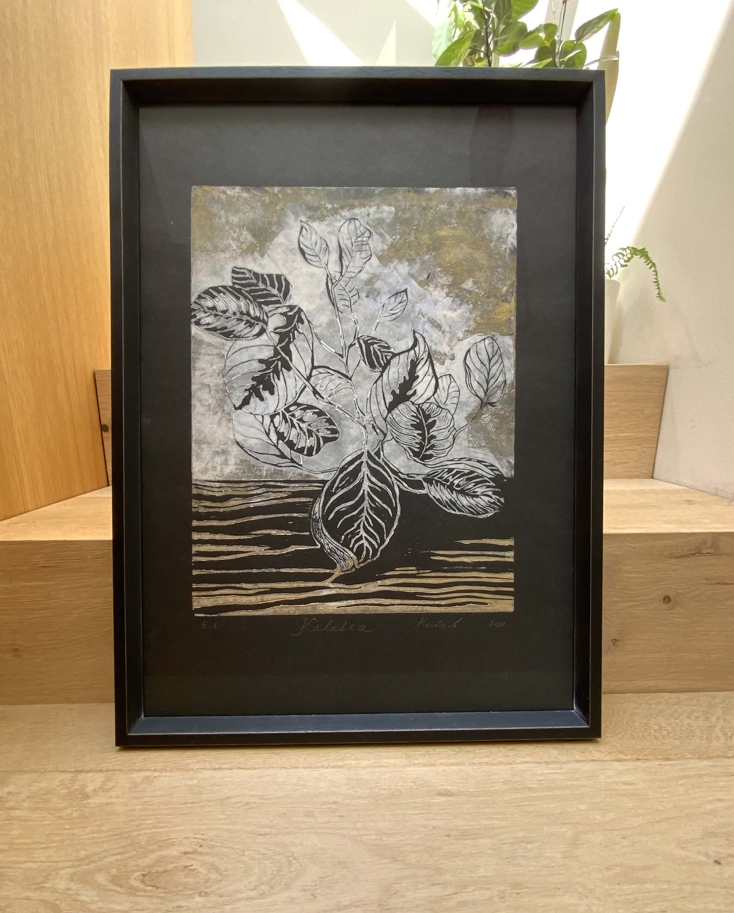 Kalatea, black & white, linoprint