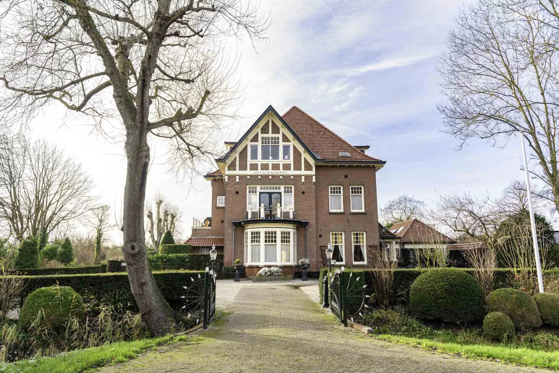 Villa Magnolia Oostkapelle - Jugendstill hotel - landgoedhotel - Zeeland