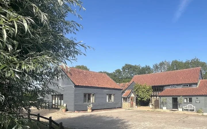 Root &amp; Rest - Yoga &amp;  Plant Based Cooking Retreat