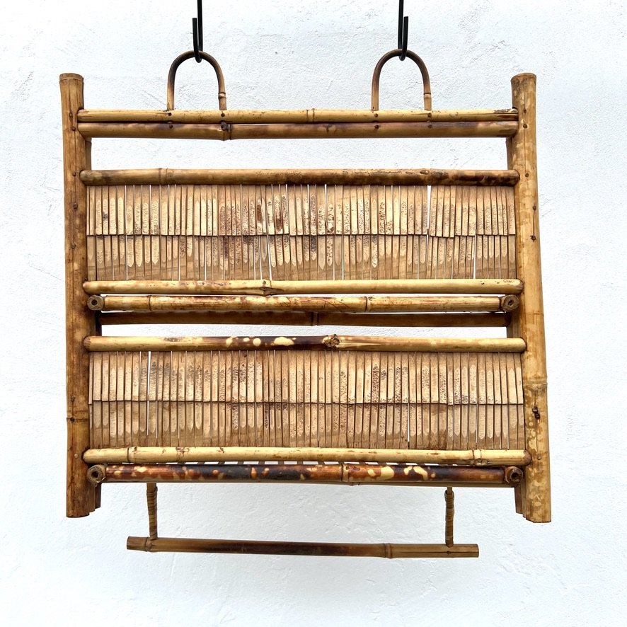 hanging tiger bamboo shelf foldable back