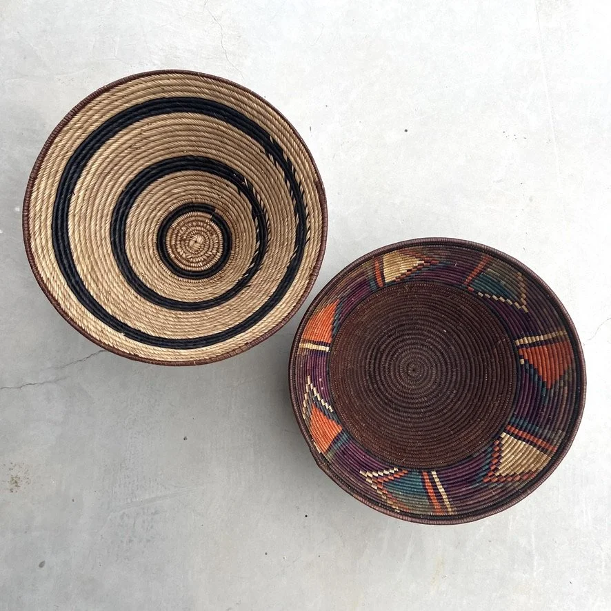 Rwandan basket with lid top view 2