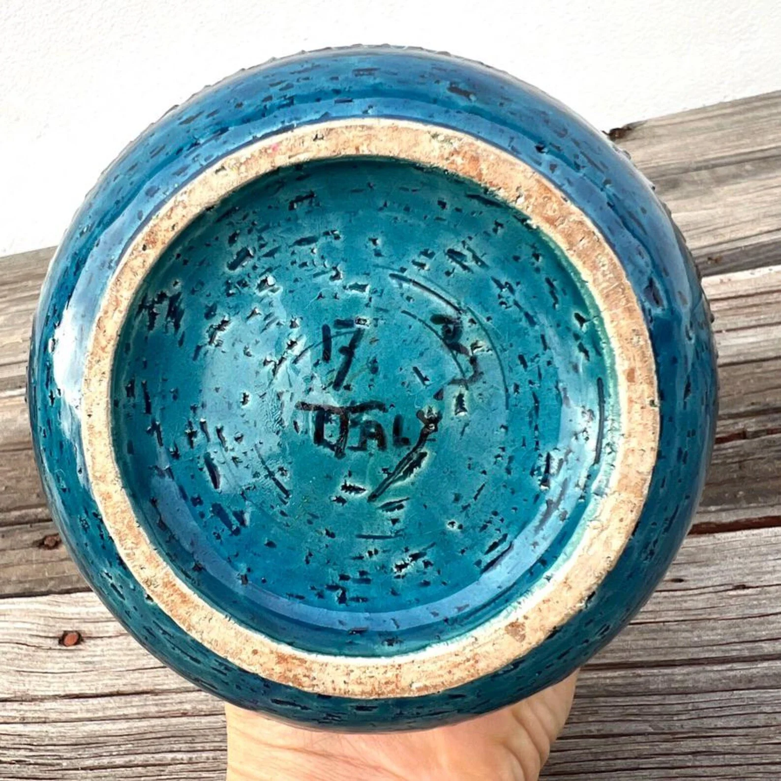 Aldo Londi Rimini Blu jug bottom view