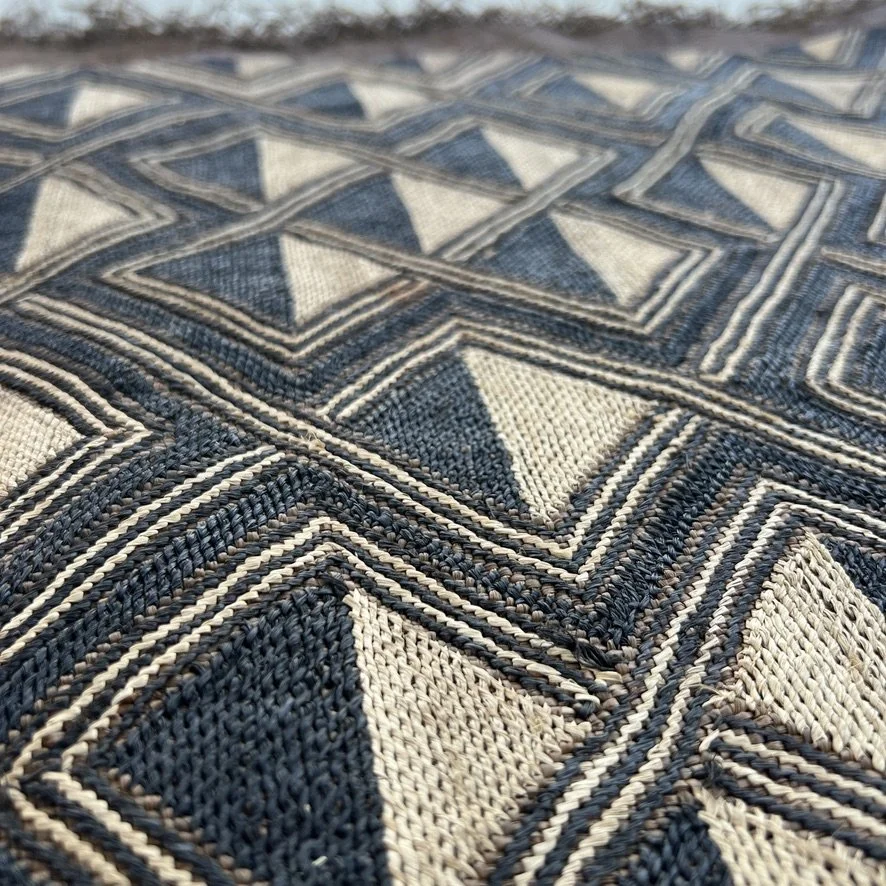 Square Kuba cloth from Kongo with geometrical pattern closeup