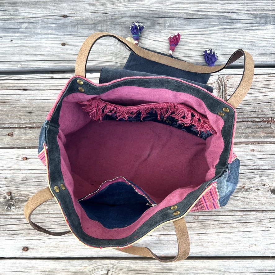 Sapa Bag pink interior
