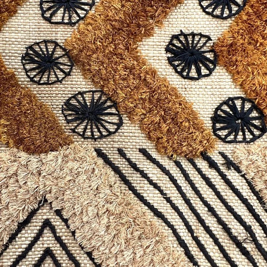 raffia textiles wheels shape closeup 2