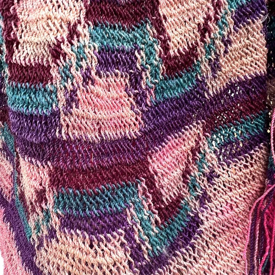 Pink Madang Bilum bag with fringe closeup 2