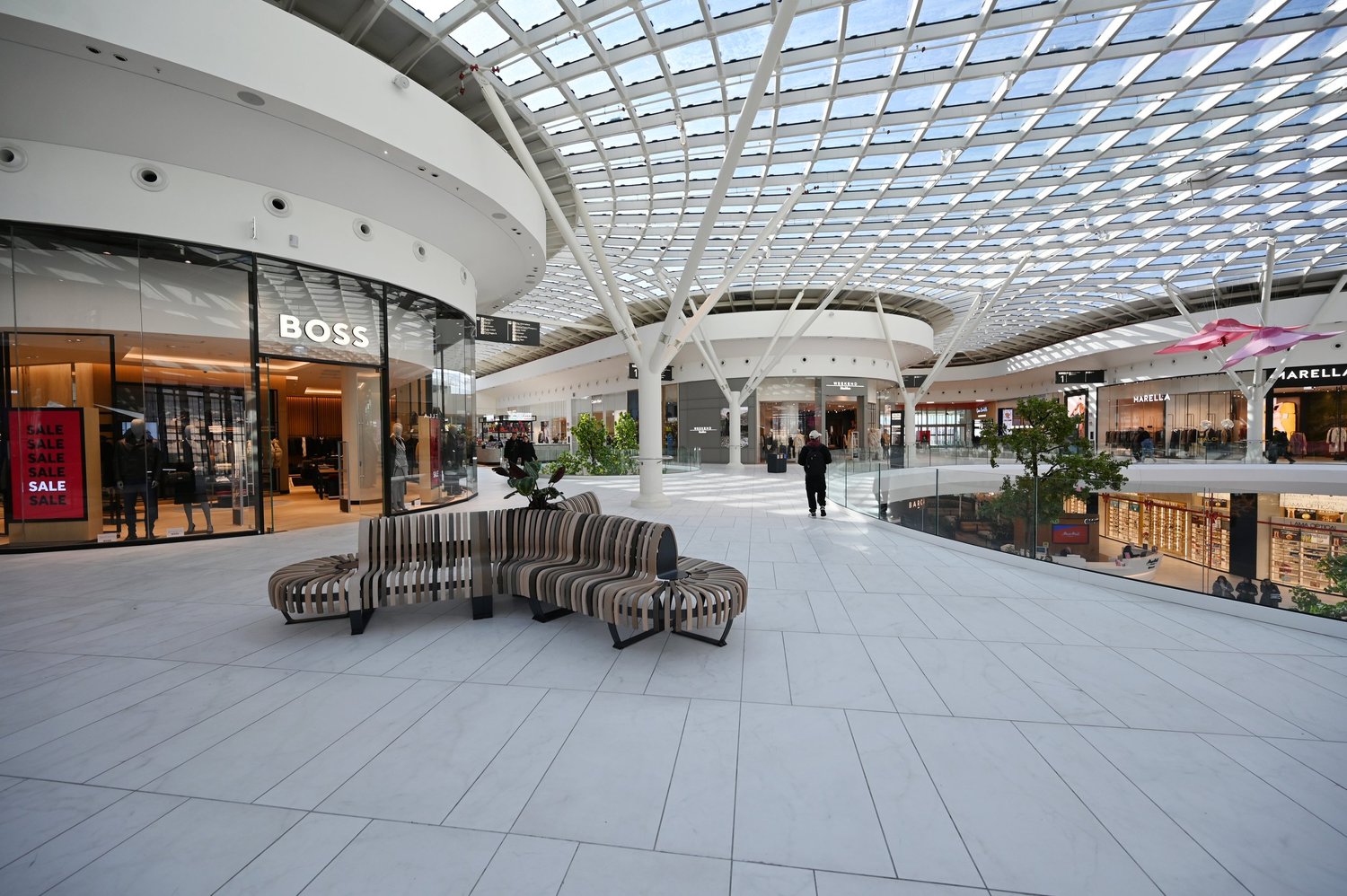 Maximall Pompeii — Design International