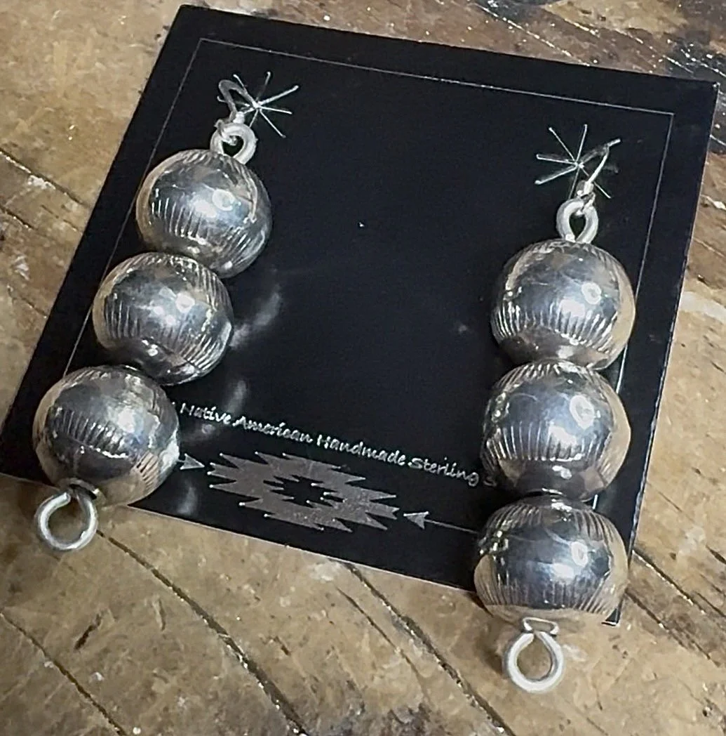 Navajo Pearl Earrings - 14mm - Sterling Silver