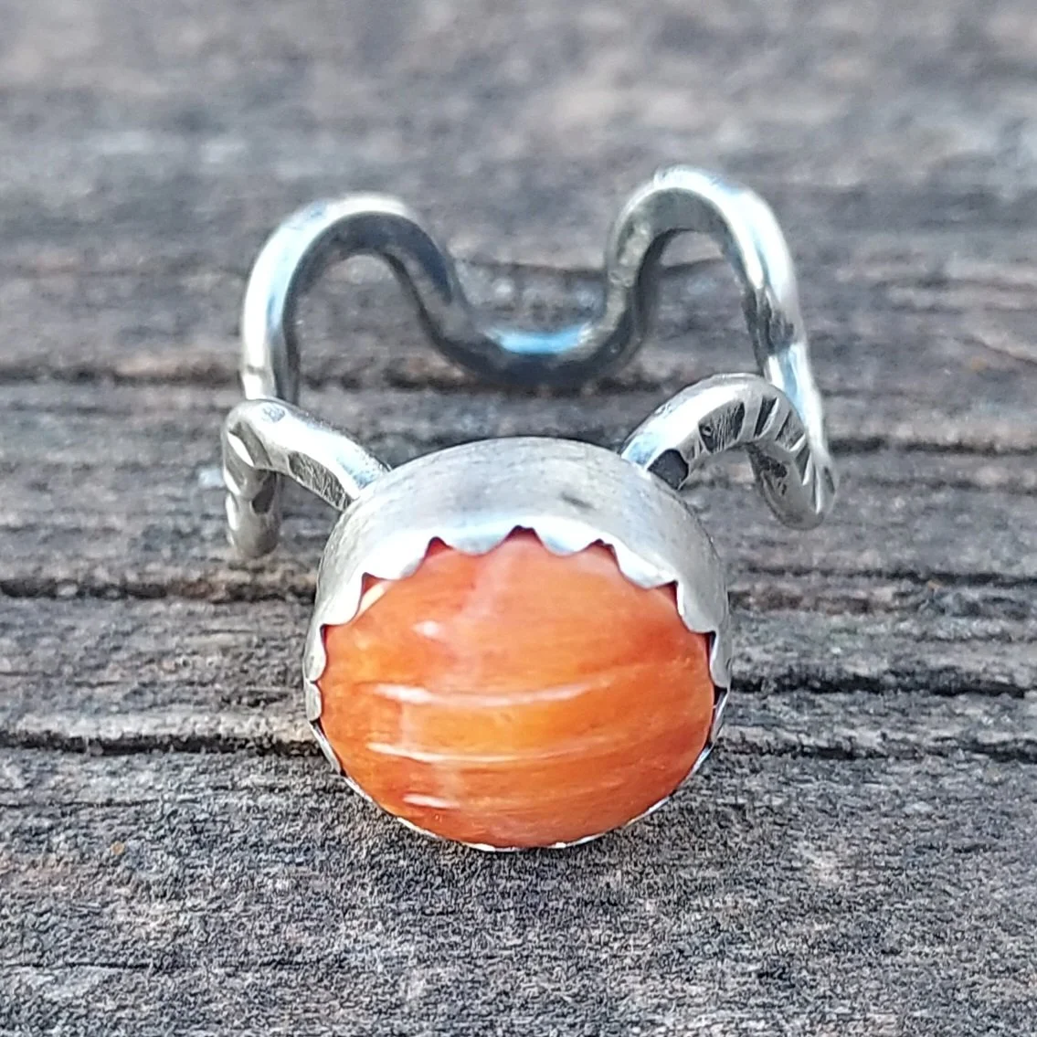Spiny Oyster River Ring - Sterling Silver - Size 7
