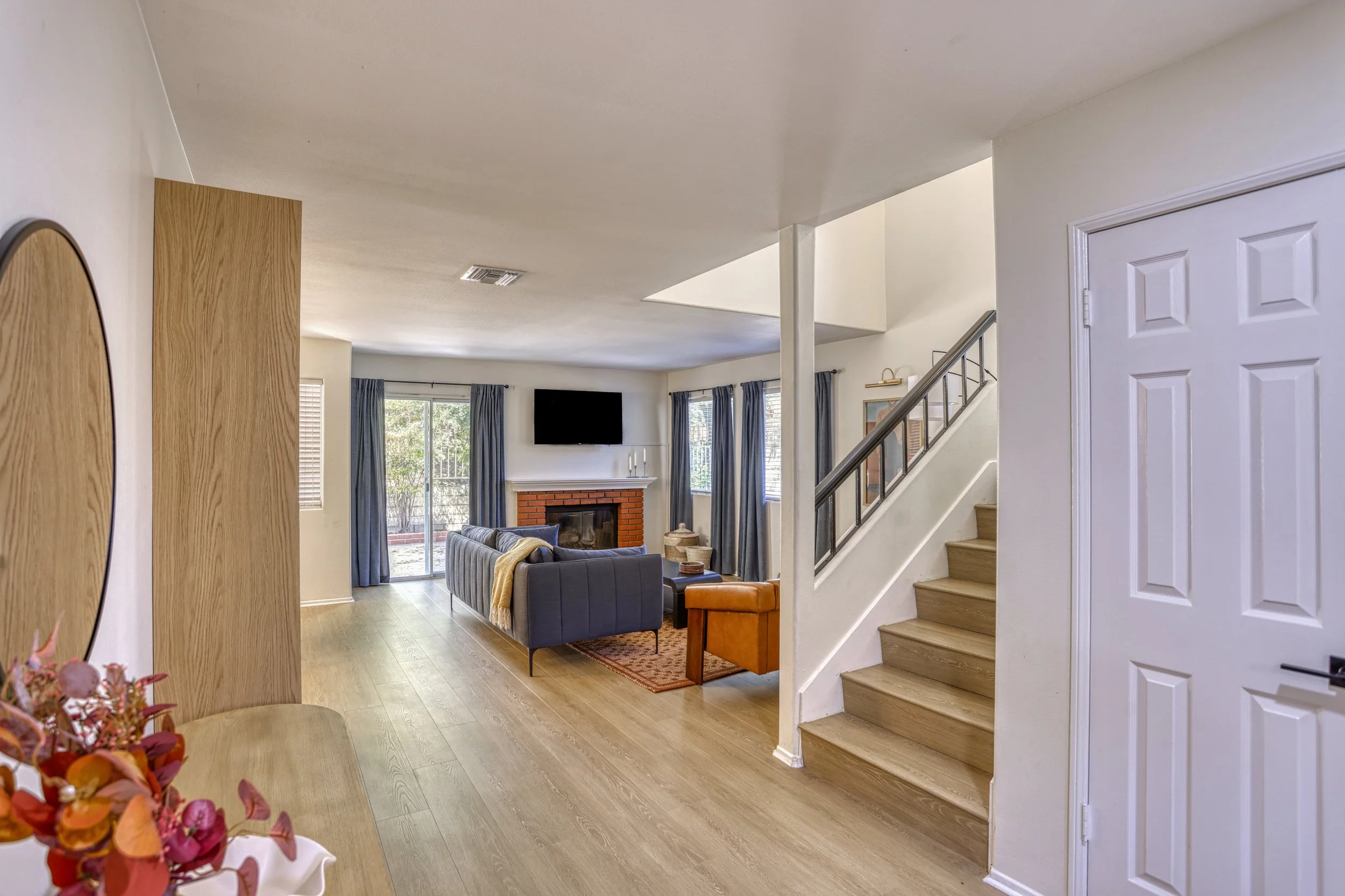 open-living-area.JPG