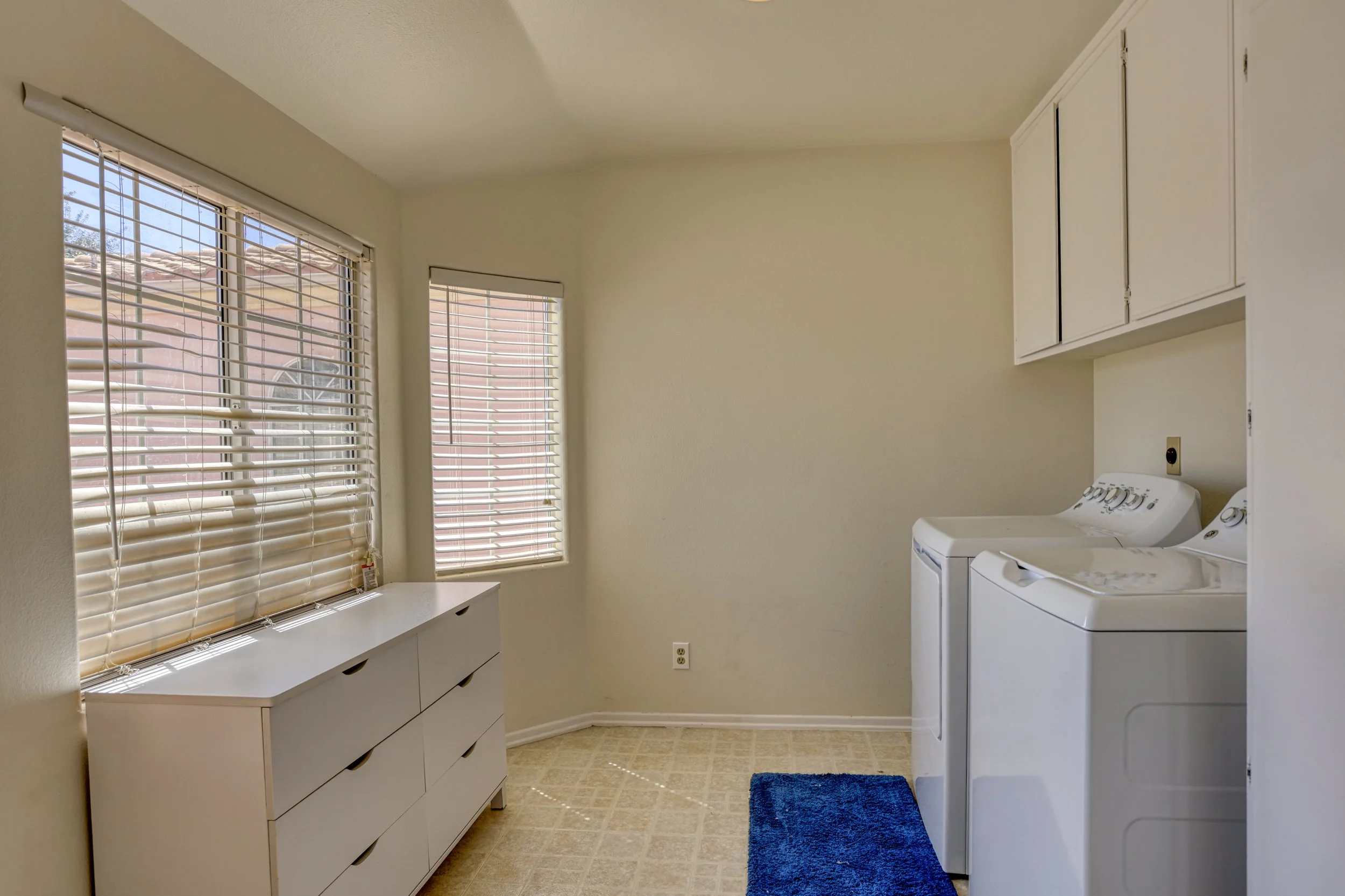 in-unit-laundry.JPG