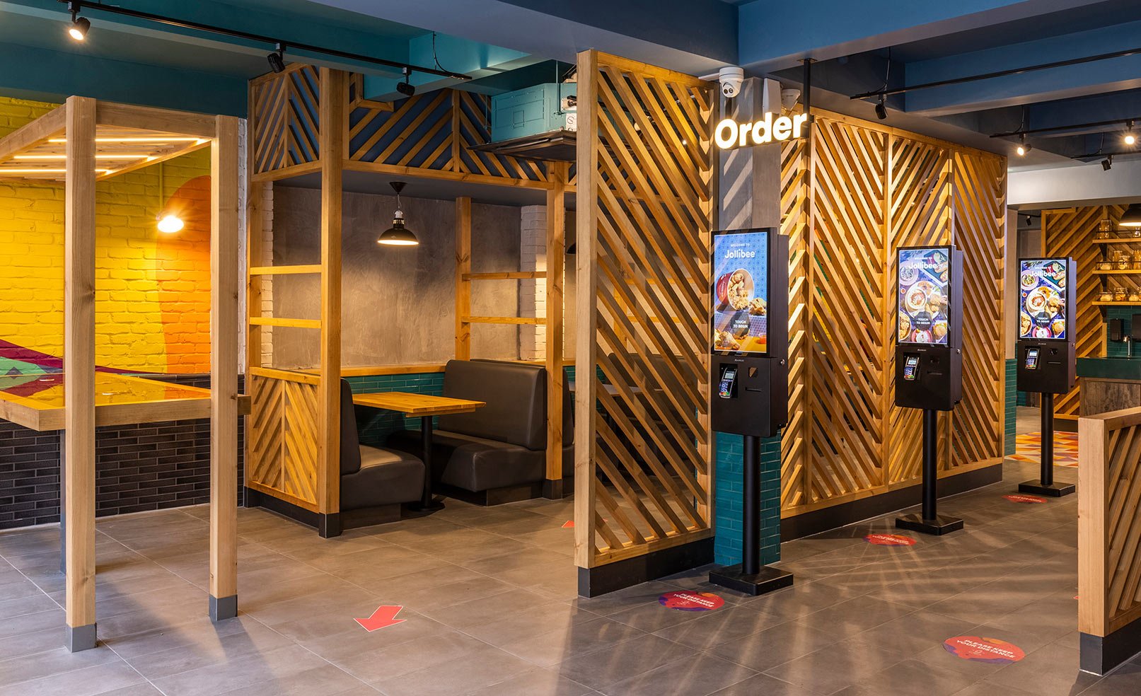 applied-studio-interior-designers-and-architects-jollibee-uk-16.jpg
