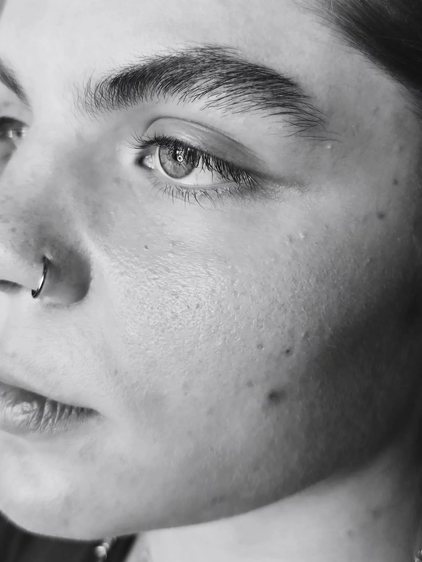 Done&hellip; but you&rsquo;d never know.

The Undone Brow is all restraint&mdash;soft structure, quiet detail, nothing excessive.
Just enough shaping to bring everything into balance, without ever announcing itself.

If it looks untouched, it&rsquo;s