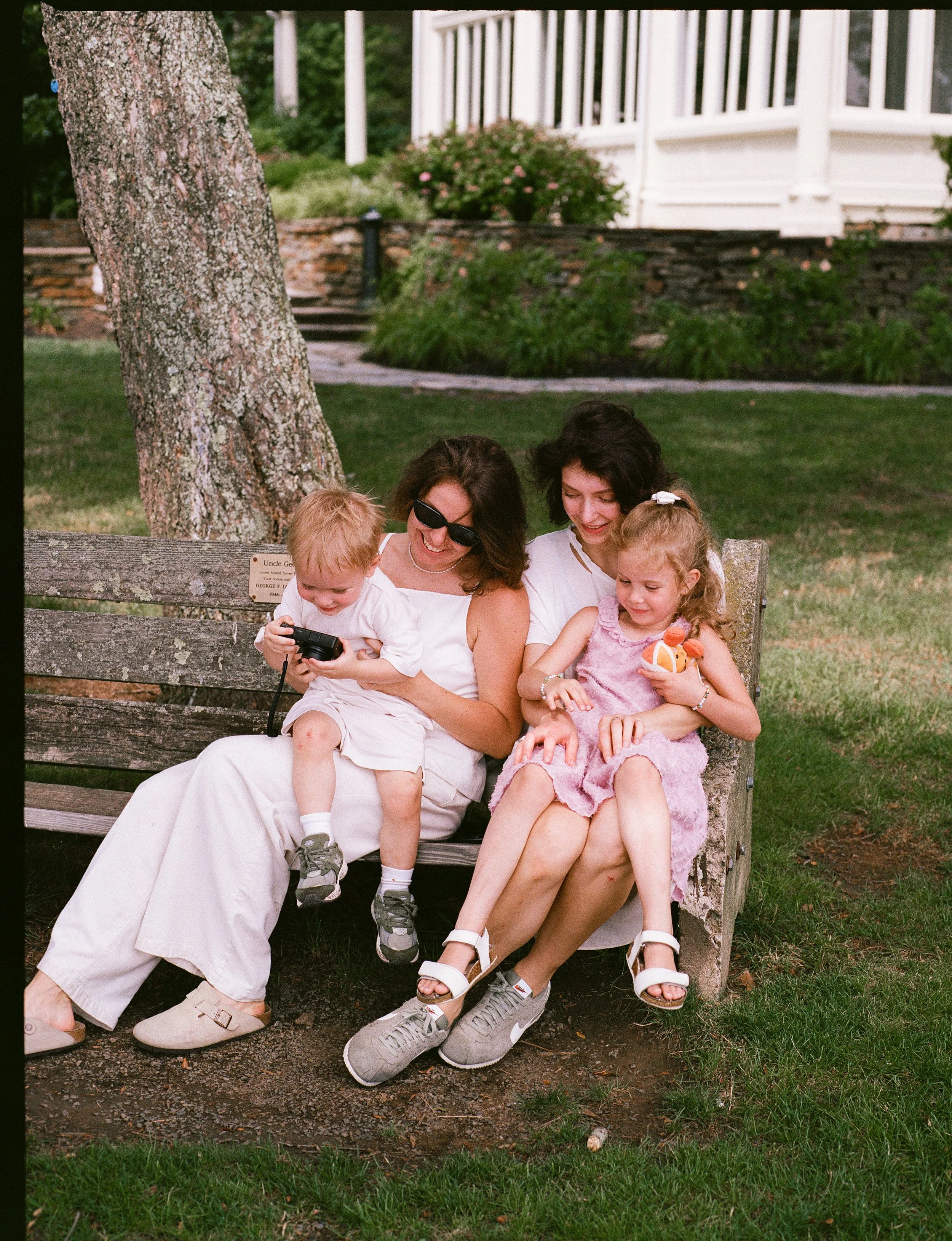 litvinsisters-selects-24-kellylevin.jpg
