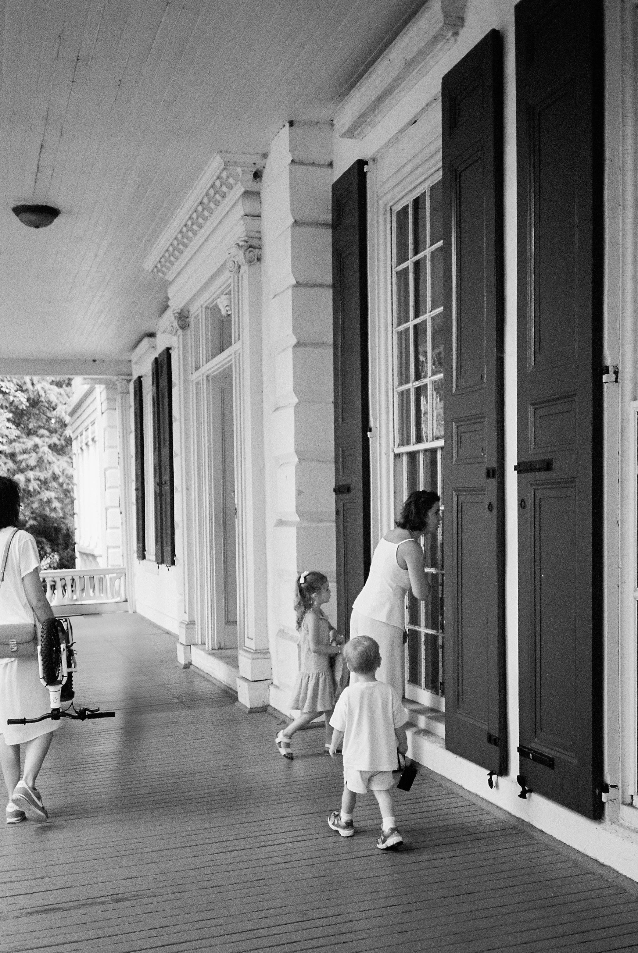 litvinsisters-selects-45-kellylevin.jpg