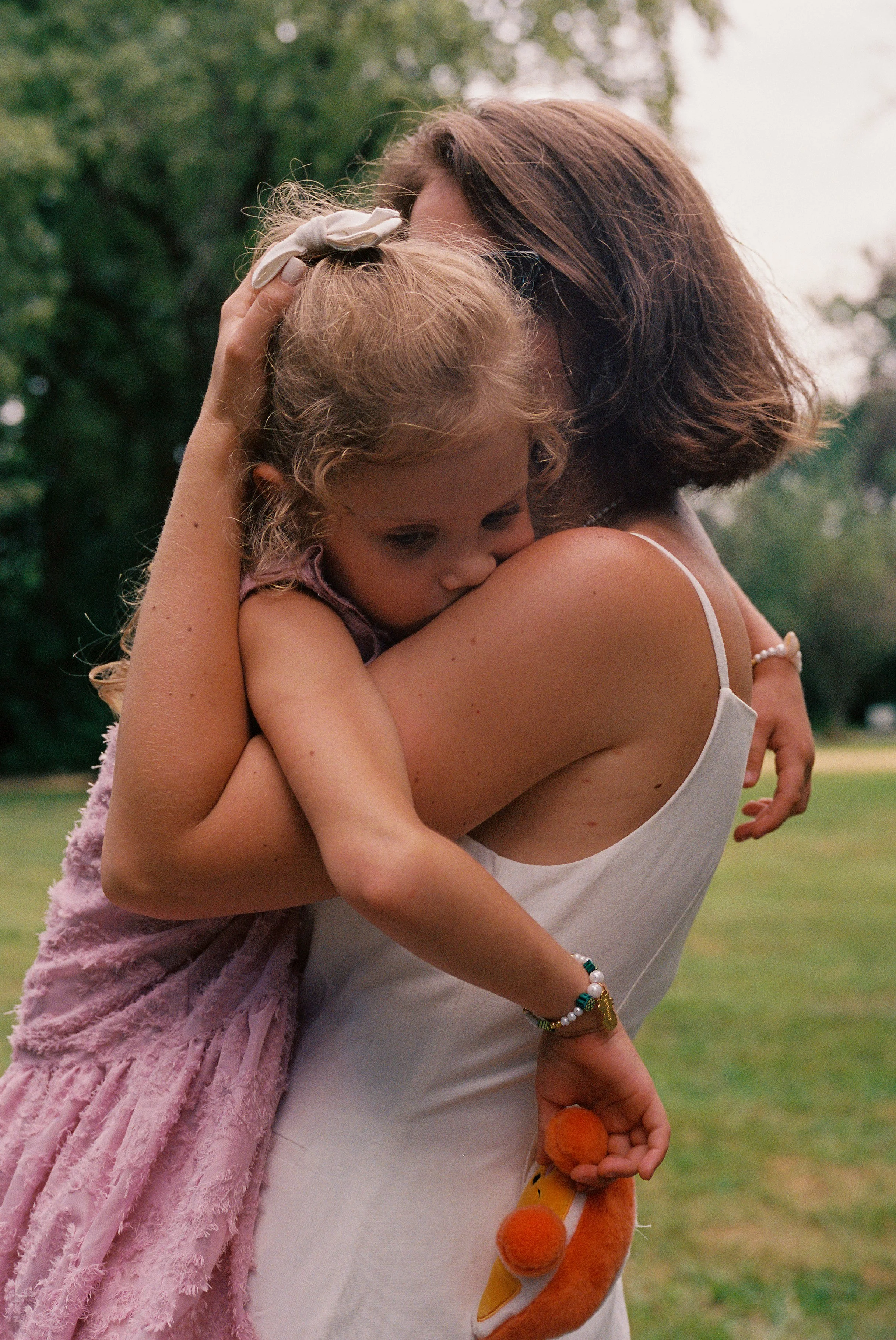 litvinsisters-selects-54-kellylevin.jpg