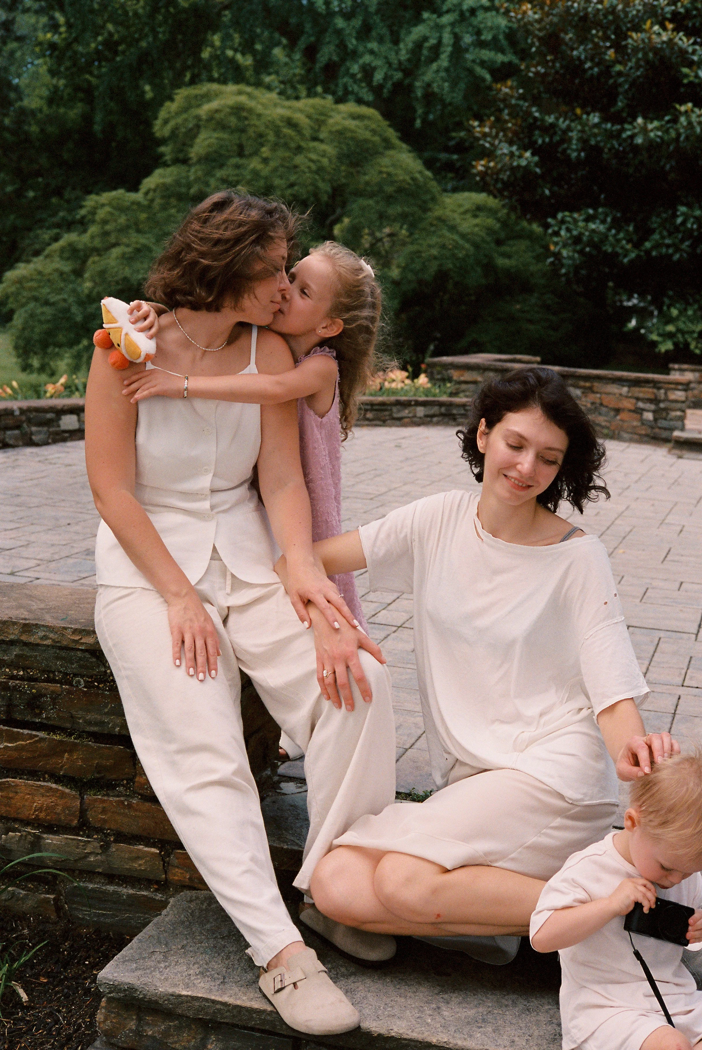 litvinsisters-selects-33-kellylevin.jpg