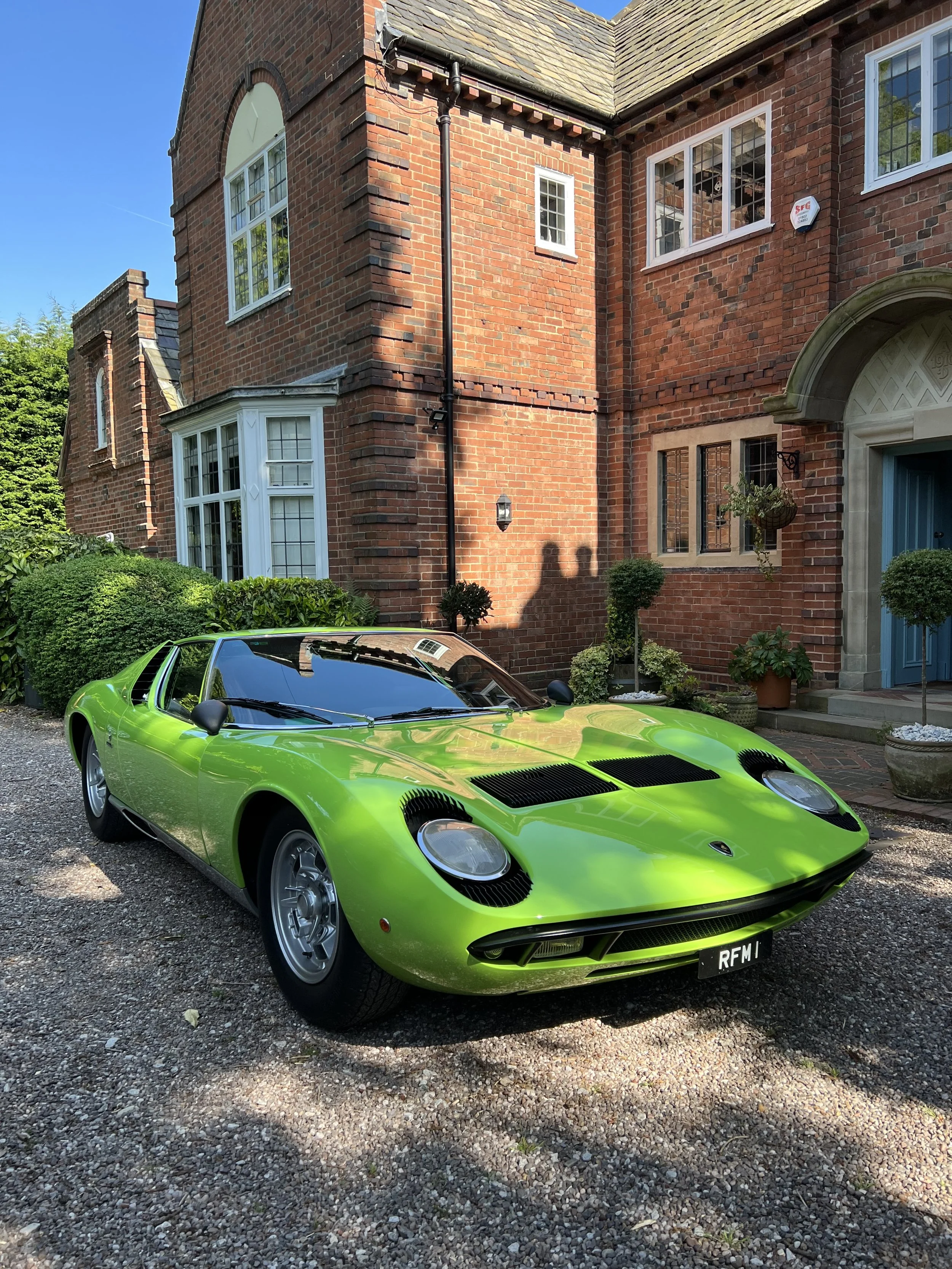 Lamborghini Miura P400S.jpeg