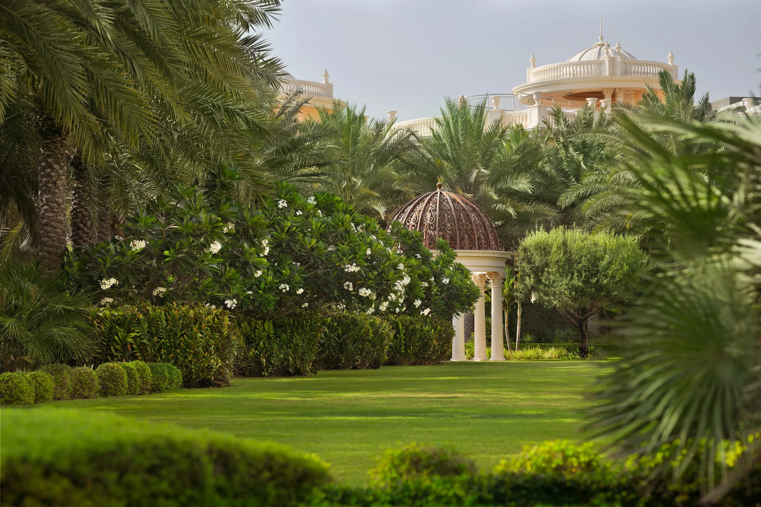 Raffles The Palm - Exterior.JPG