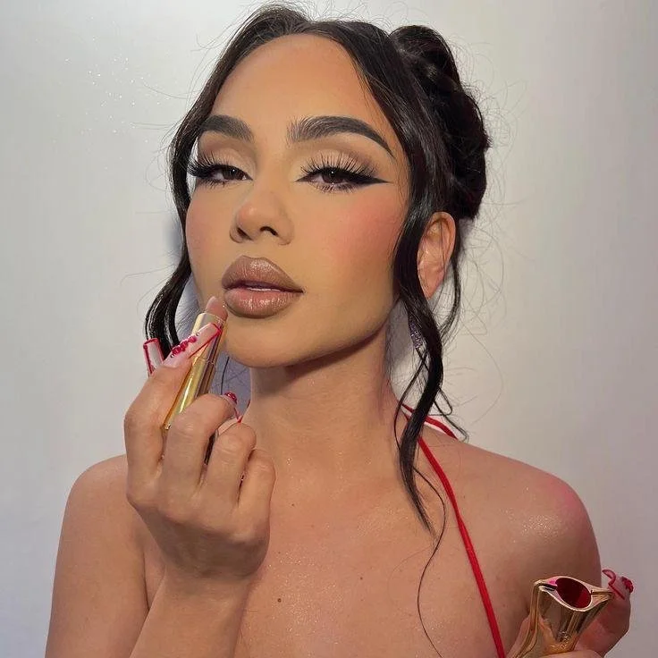 Latin Beauty  (2).jpeg