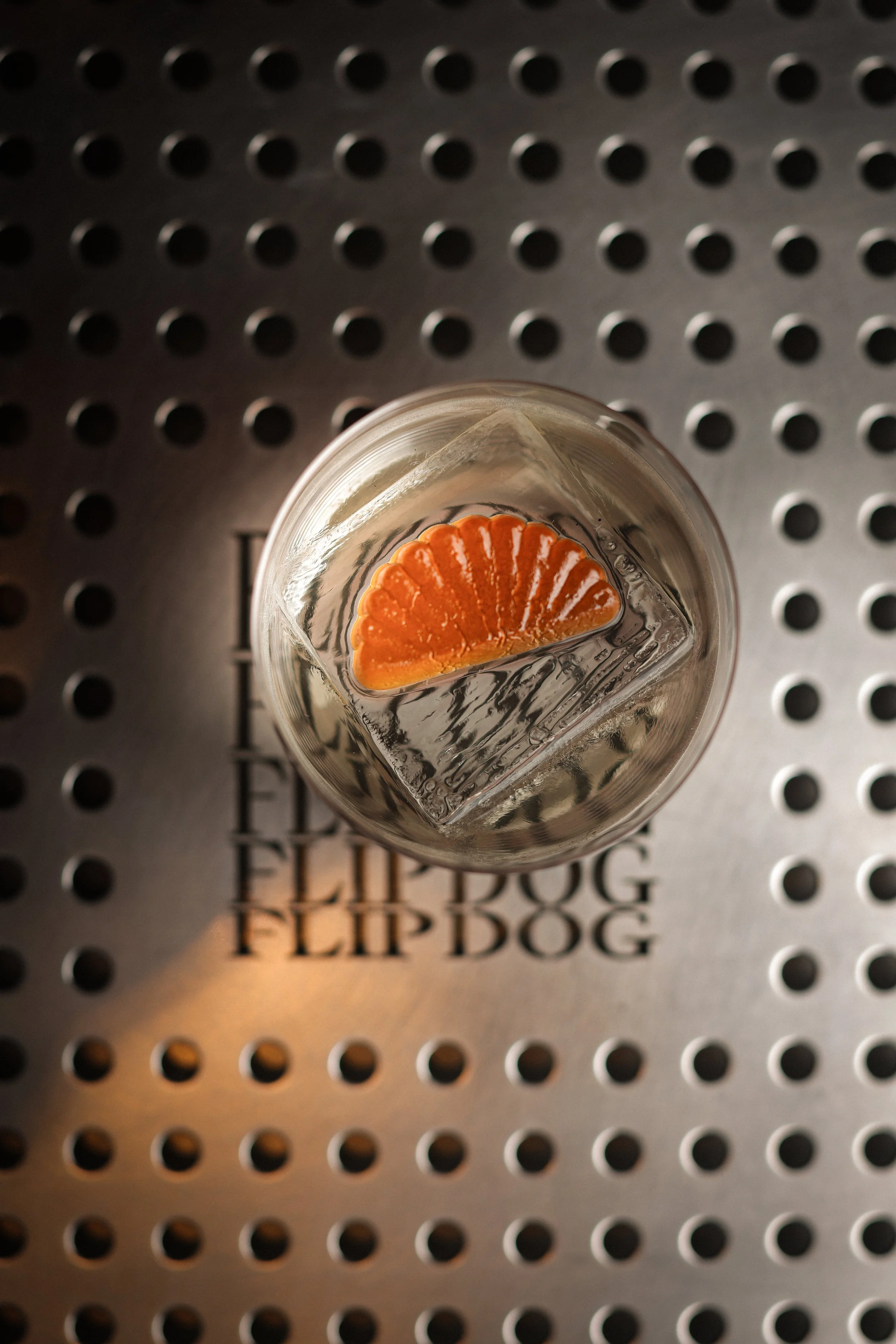 FlipDog: Where Fire Meets Form in London’s New Cocktail Language