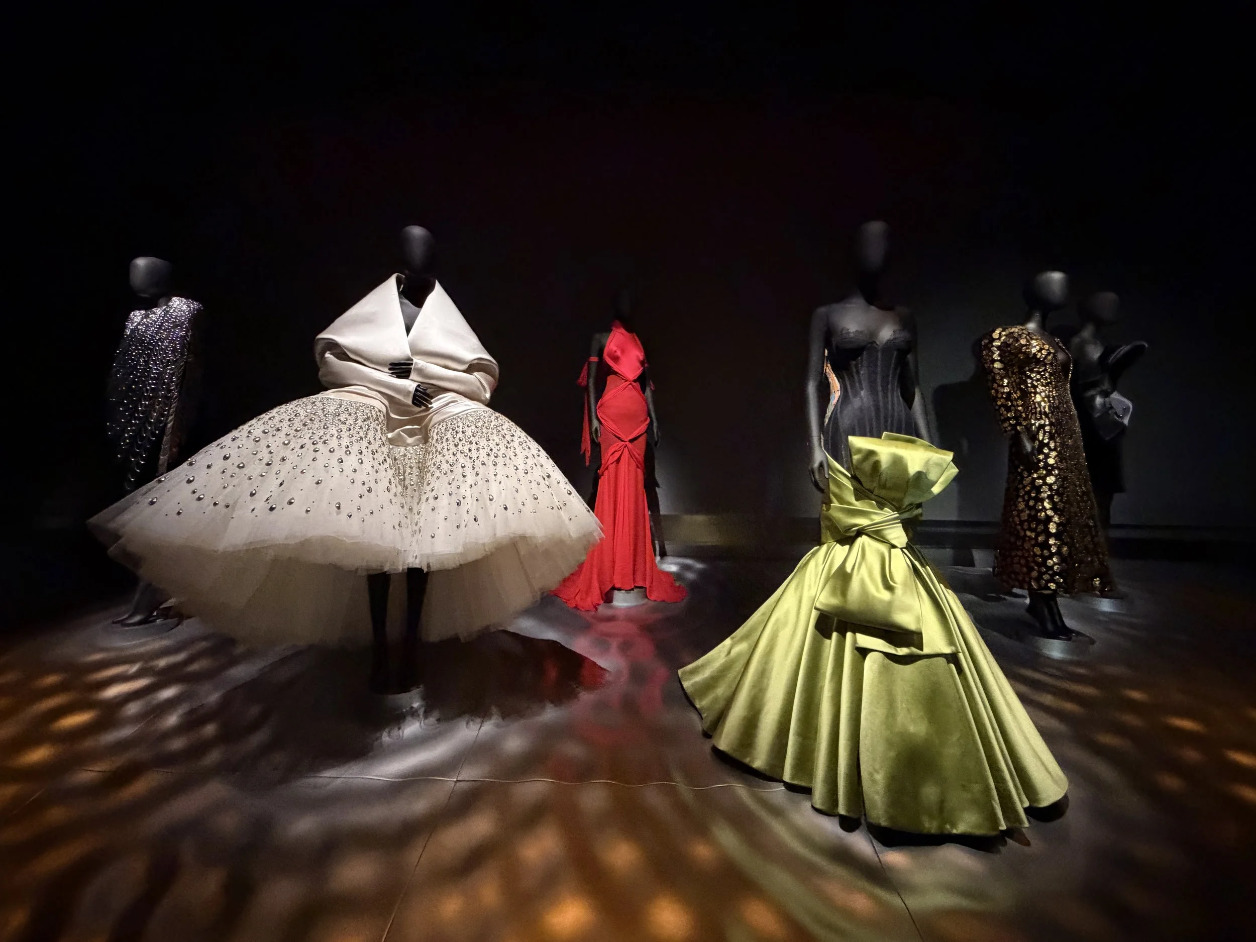 Where Fashion Breaks Form: Schiaparelli at the V&amp;A