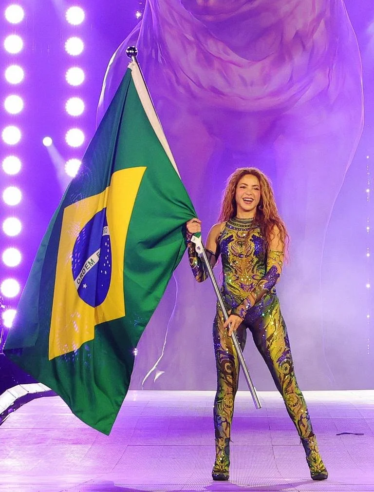 Shakira in Copacabana, a growing spectacle of affection, identity and cultural impact