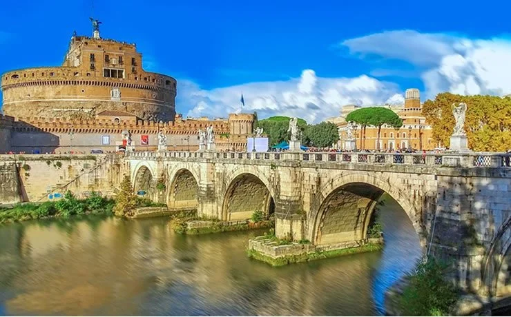 castelo sao angelo.jpg