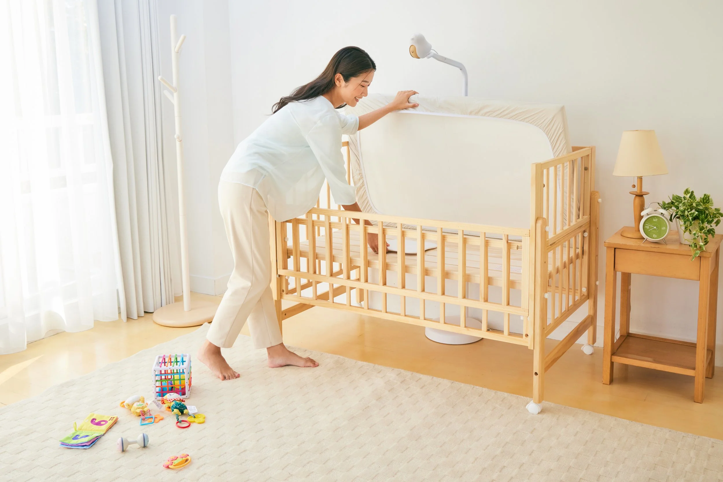 CuboAi Sleep Safety Bundle_mum.jpg