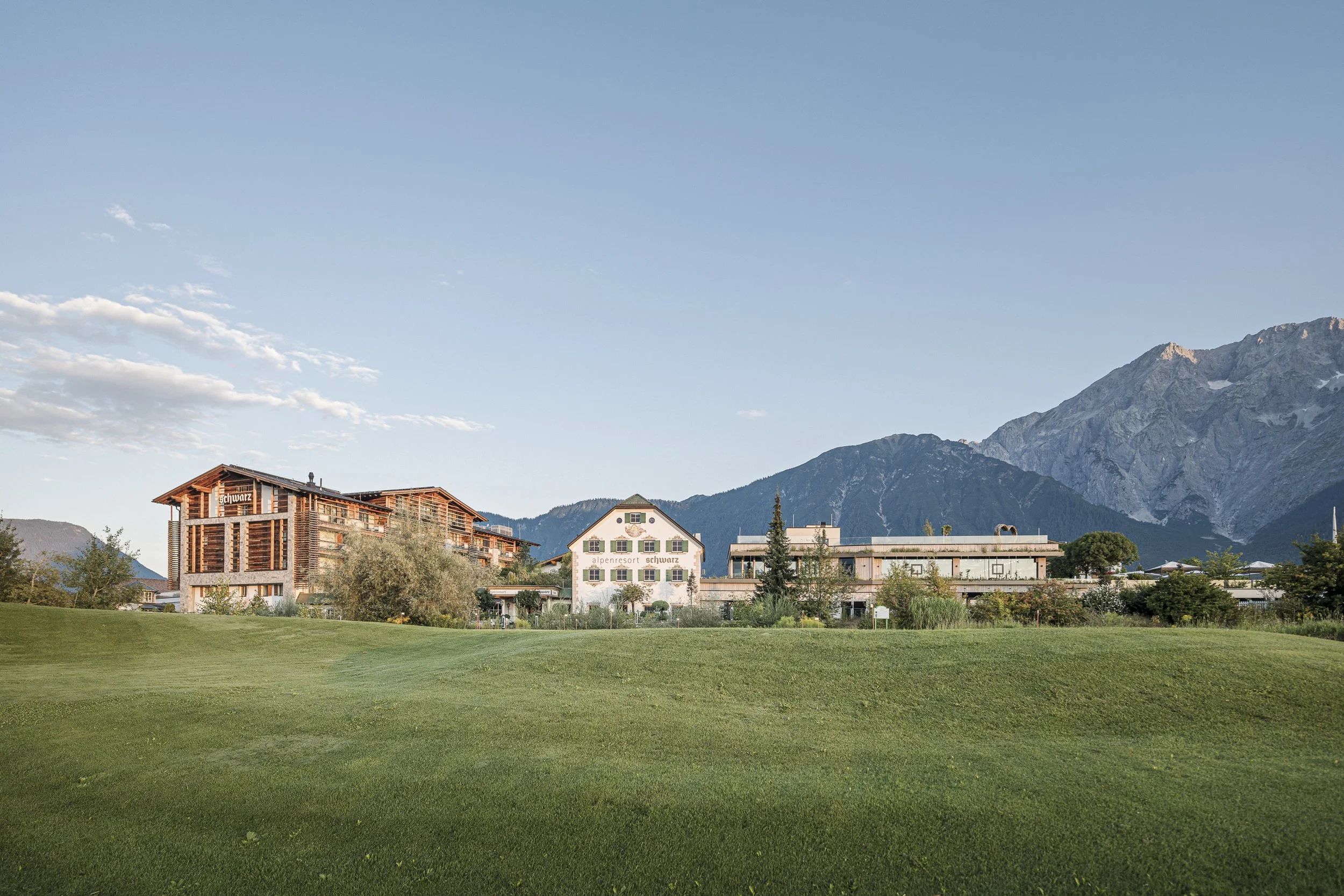 Alpenresort Schwarz (1).jpg