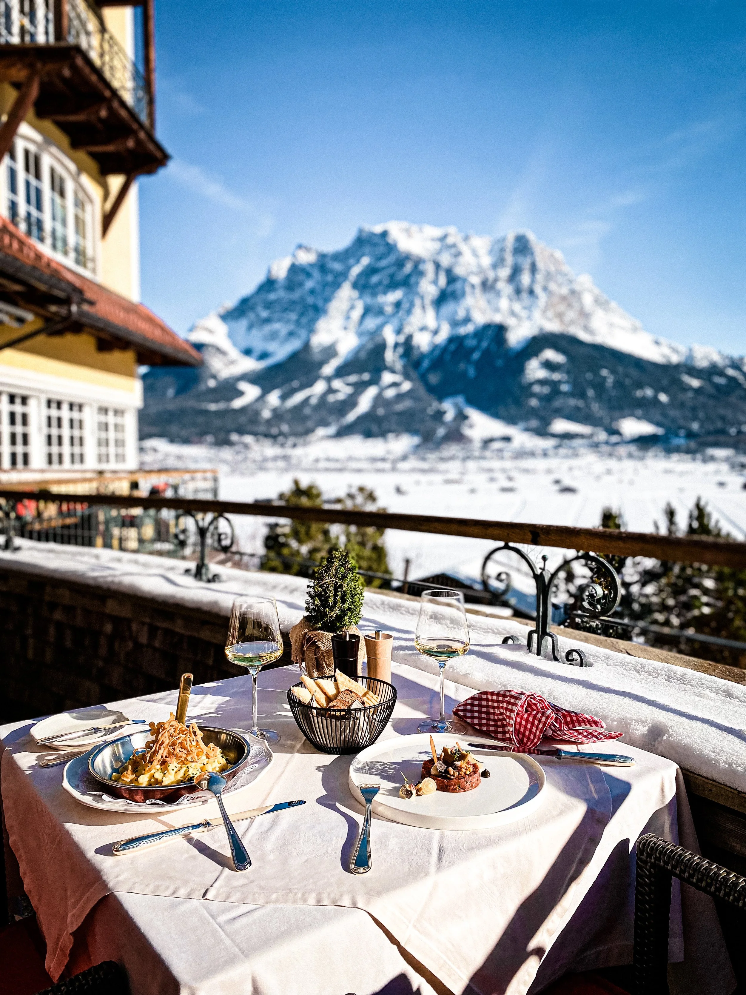 Austria: Between Mountains, Flavours and Landscapes That Feel Like Living Paintings