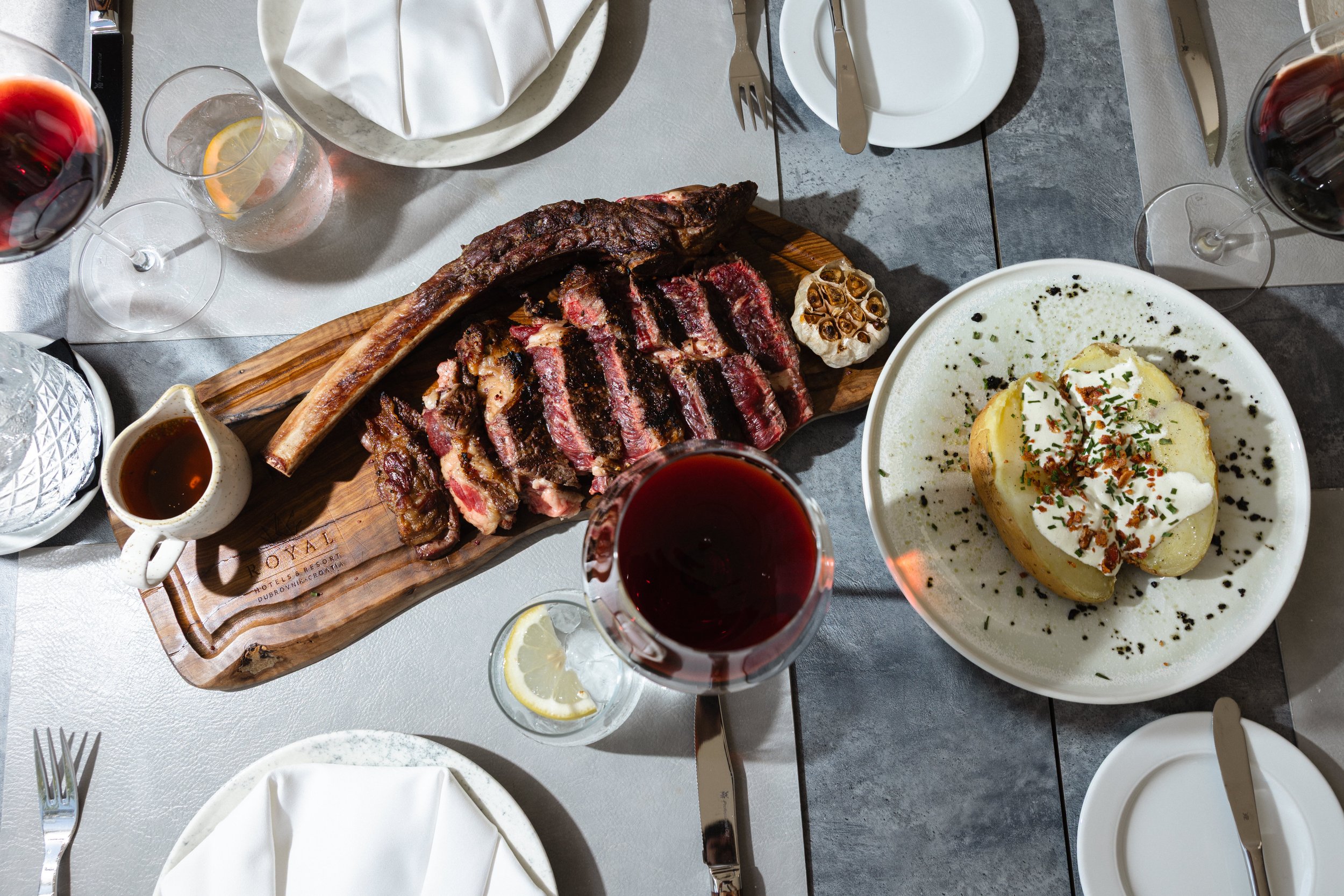 Crown Dinner - BBQ Pork Ribs & Stuffed Potato-2.jpg