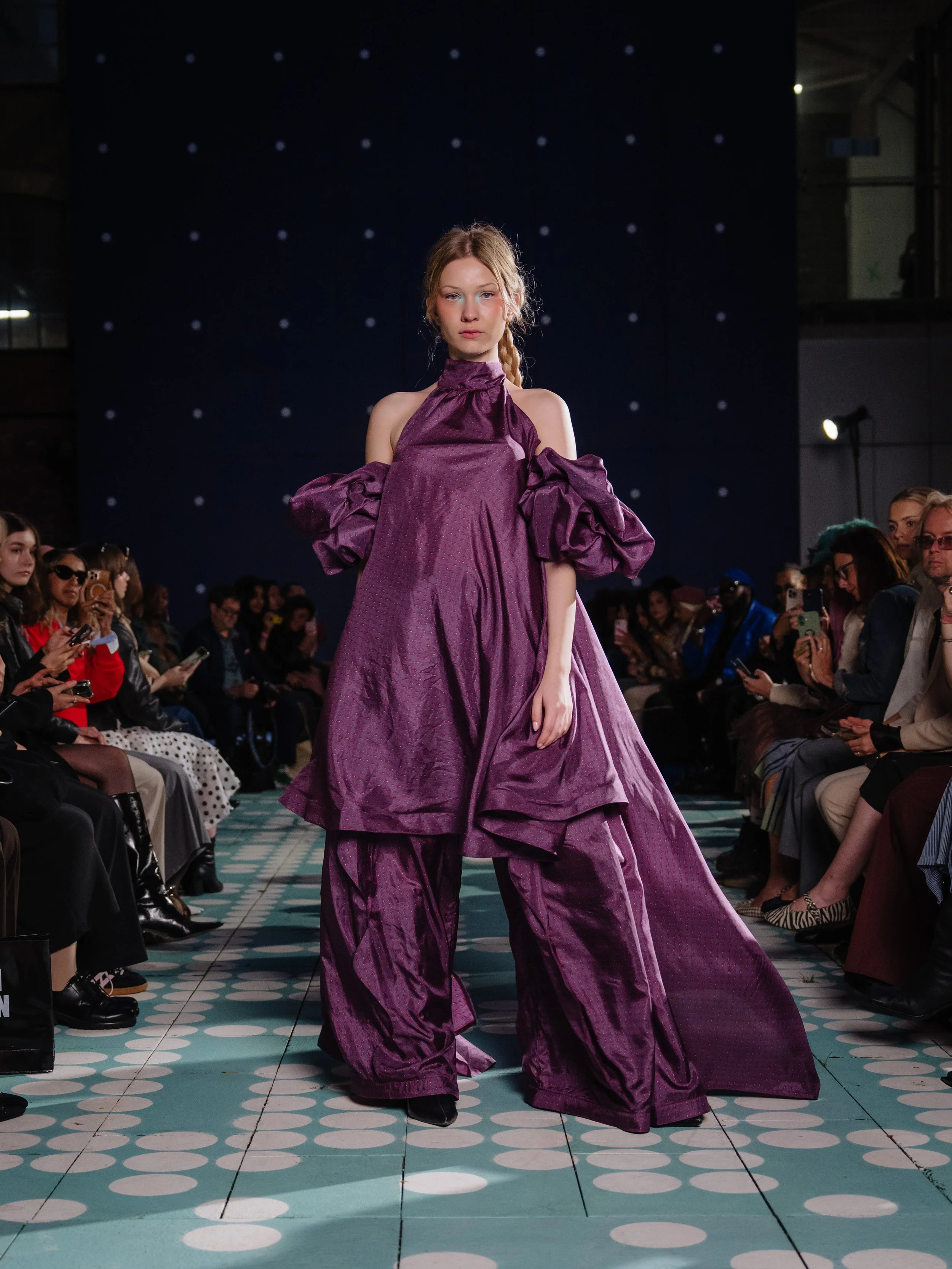 Anciela_SS27_Runway1_by_ MarcusHartelt_for_LFW_47.jpg